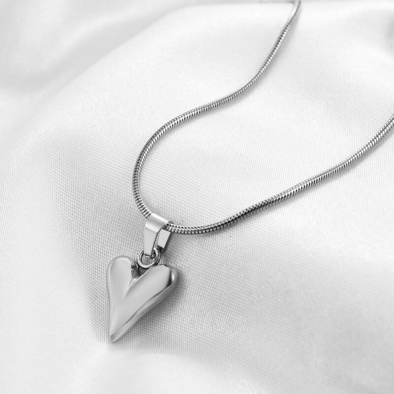 Cadena con fije corazón en acero