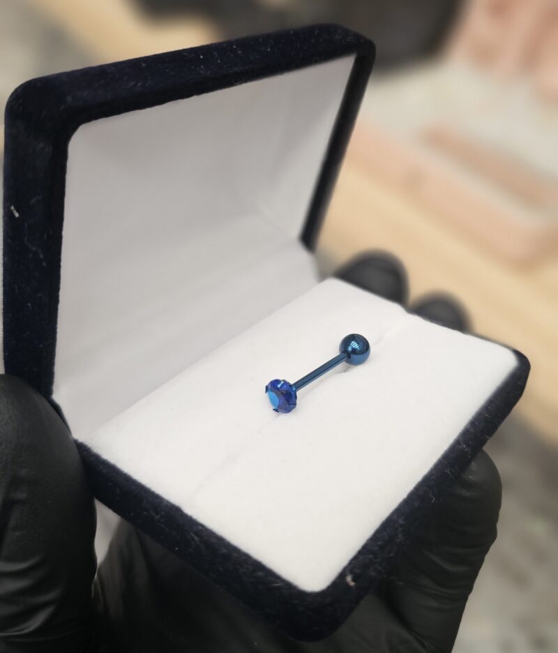 Piercing Azul