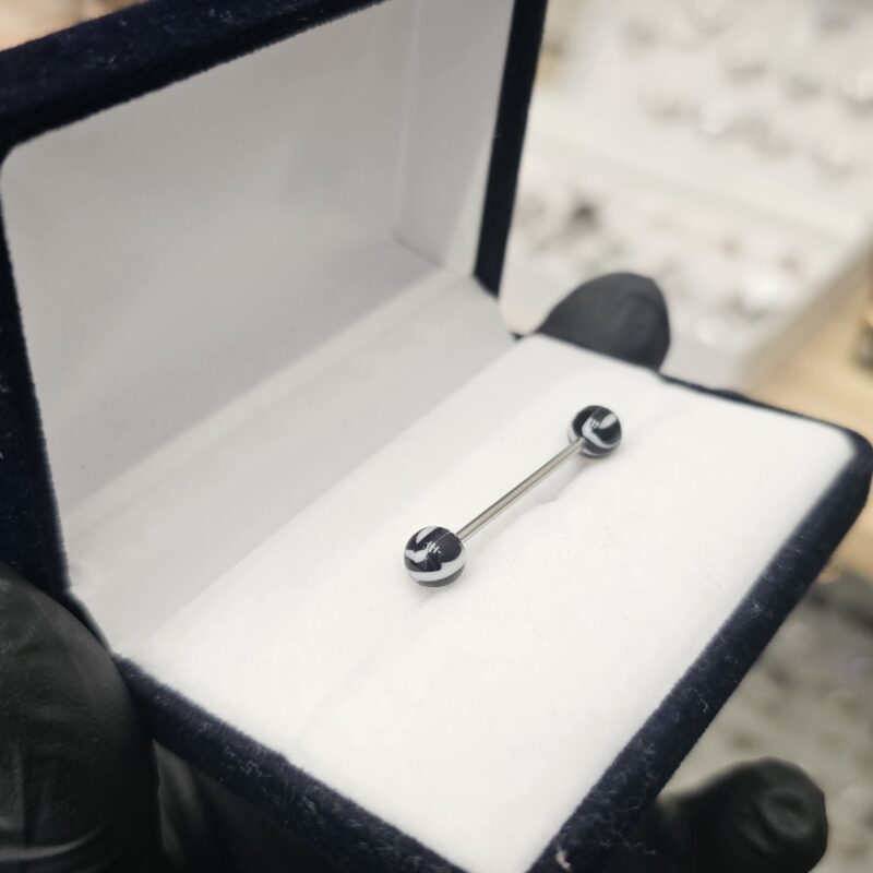 Piercing Zebra