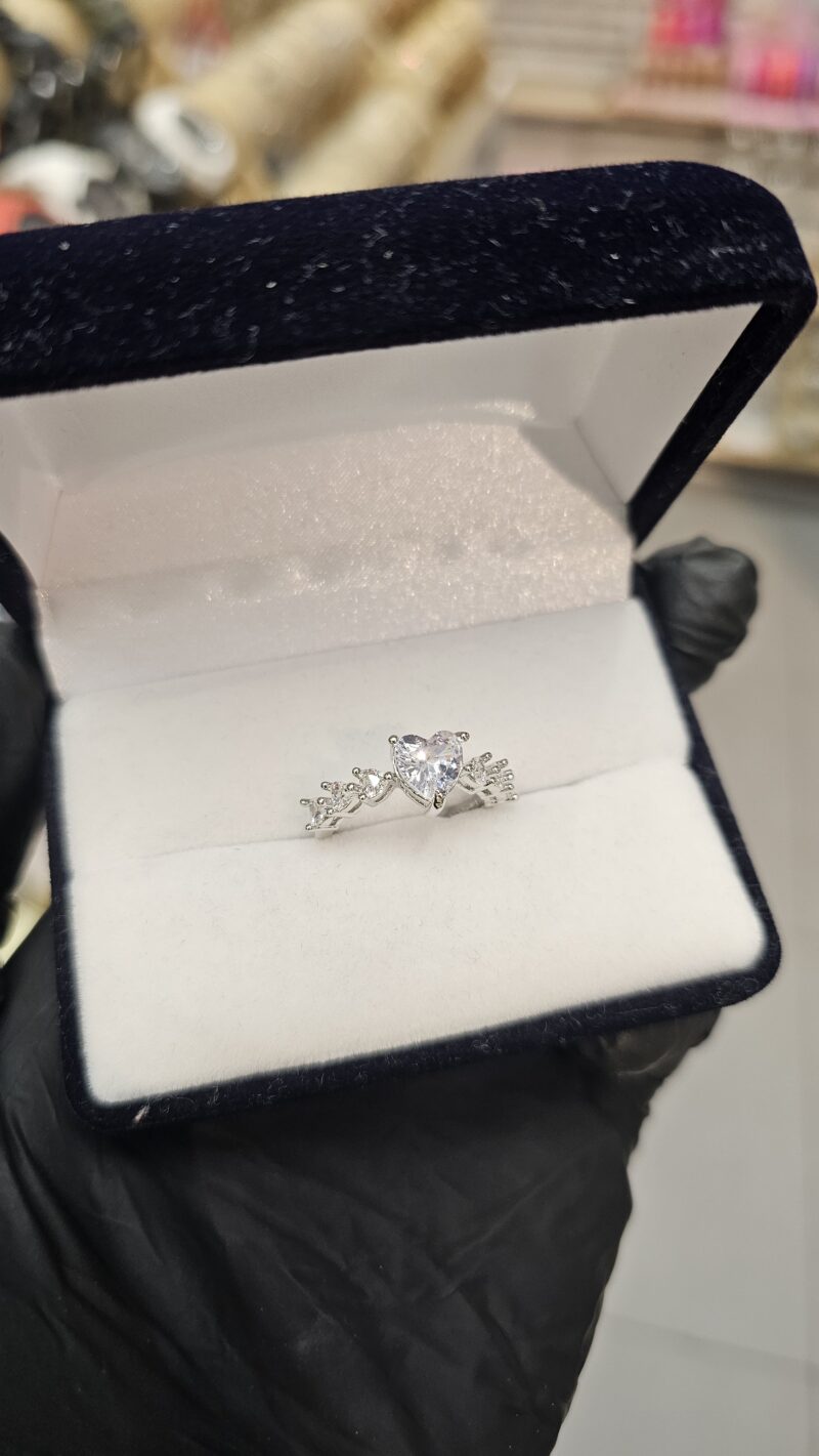 Anillo ajustable corazones
