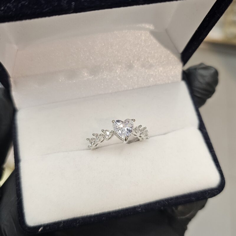 Anillo ajustable corazones