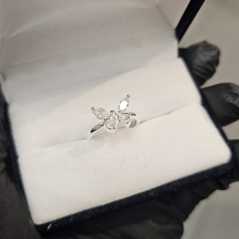 Anillo Mariposa grande